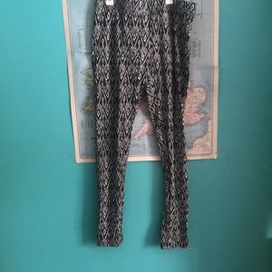 Super Comfy Aeropostale leggings